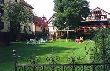 Bild:Hotel Gasthof Nöth Gartenanlage
