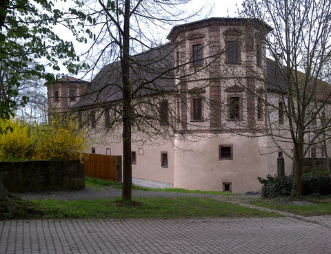 Schloss-Waizenbach